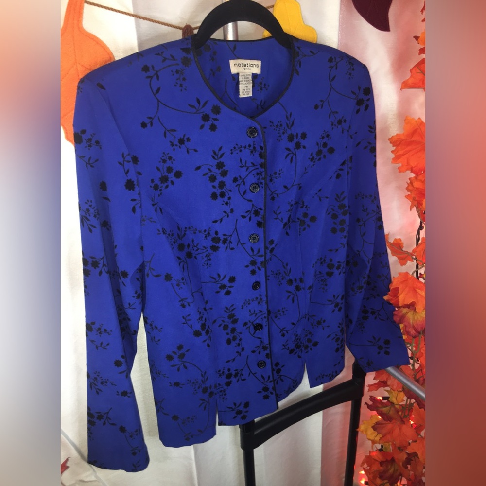 Notations | Women’s Petite Blue/Black Floral Print Jacket